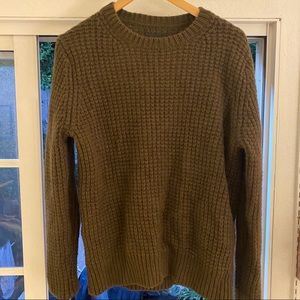 Beautiful worn once VINCE thick warm sweater.